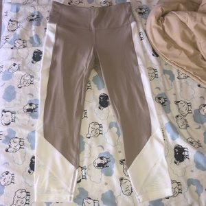 Athleta Cropped Leggings